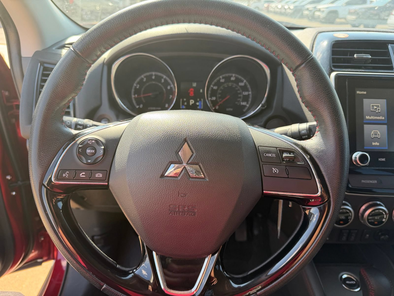 Used 2025 Mitsubishi Outlander Sport LE AWD/4WD image 10