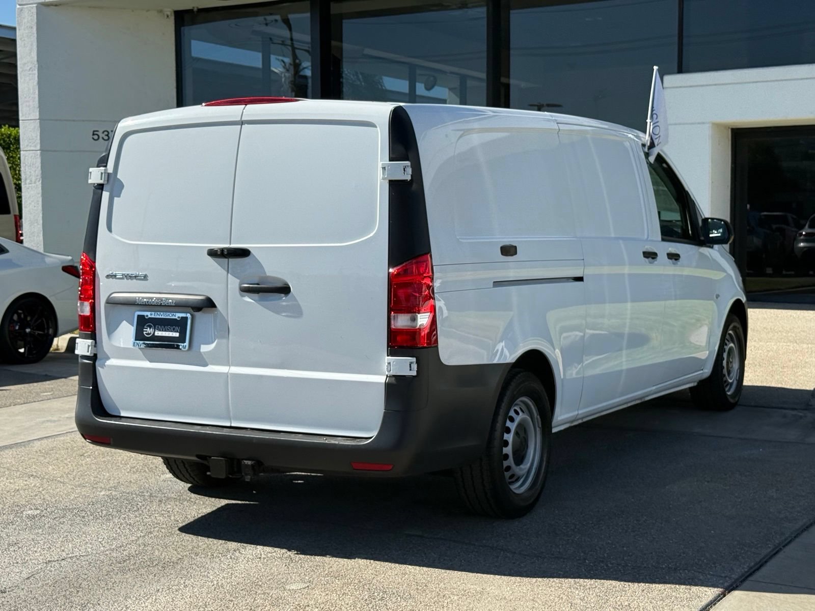 Used 2023 Mercedes-Benz Metris image 15