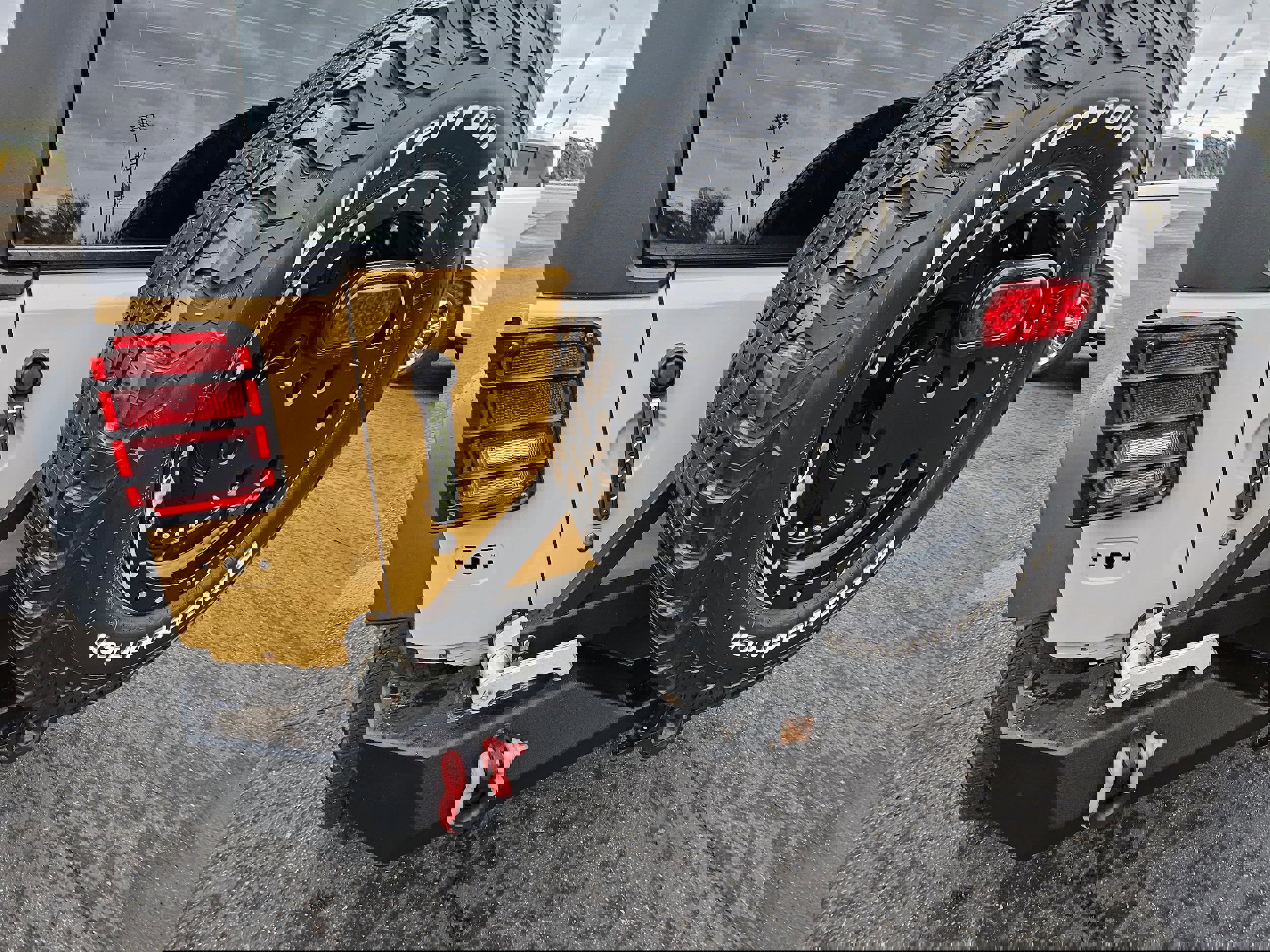 Used 2014 Jeep Wrangler Unlimited Sport w/ Max Tow Package image 22