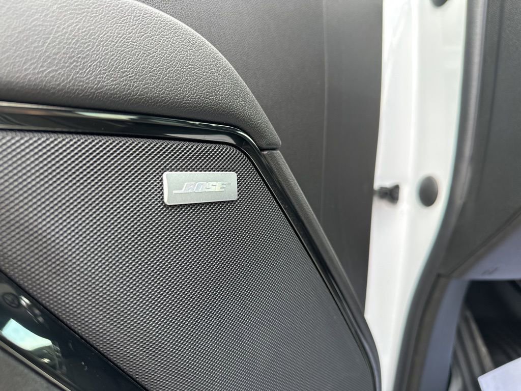 Used 2023 GMC Sierra 1500 AT4 w/ Technology Package image 30