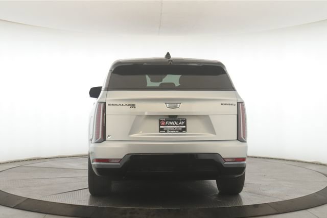 Used 2025 Cadillac Escalade IQ Sport 2 w/ LPO, ONYX Package image 11