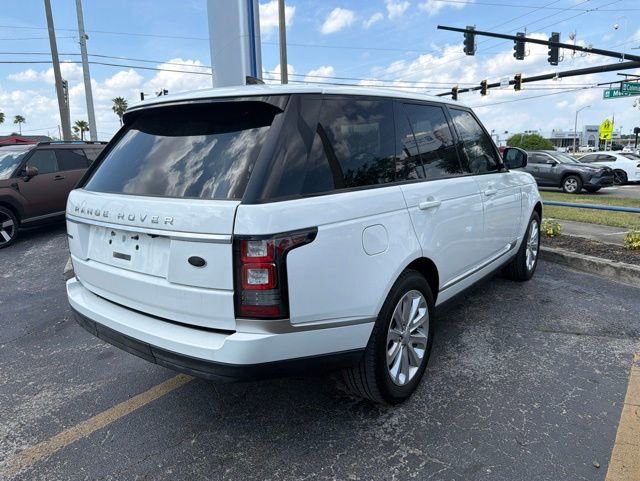 Used 2017 Land Rover Range Rover HSE AWD/4WD image 13