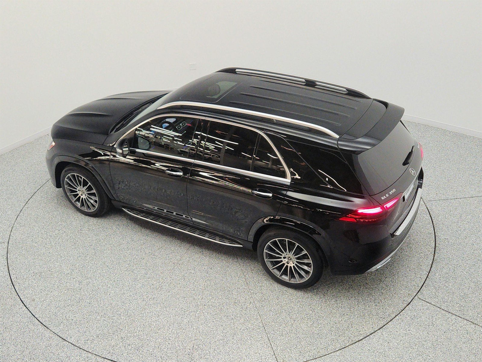 Used 2024 Mercedes-Benz GLE 350 4MATIC image 29