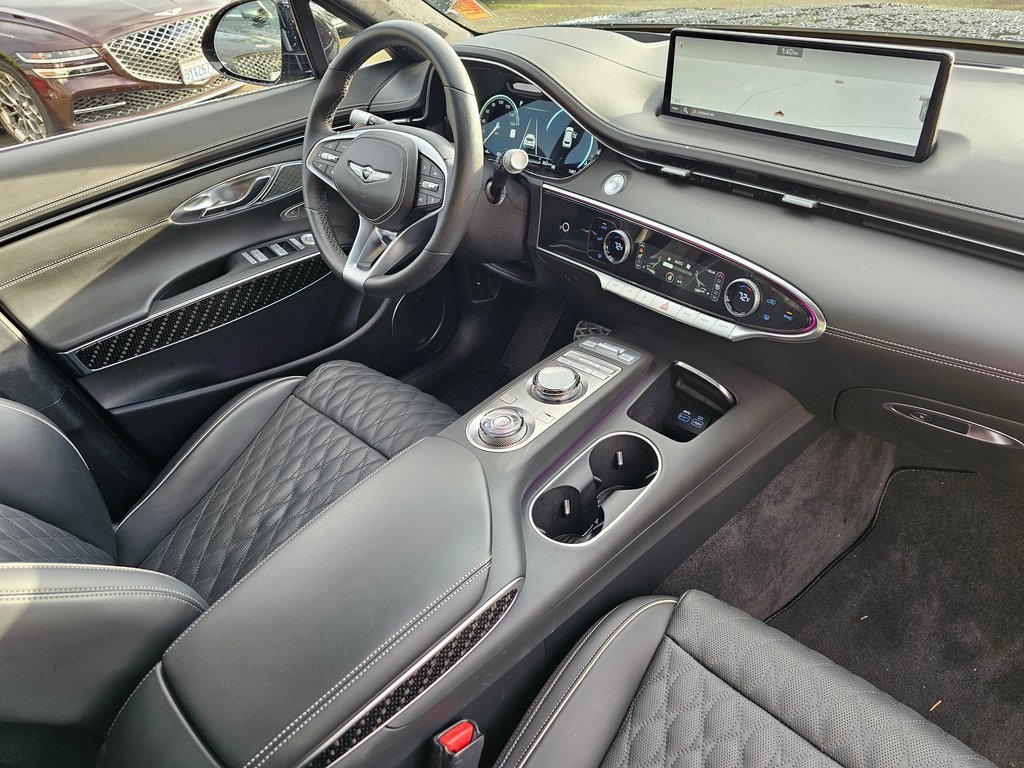 Certified 2025 Genesis GV70 3.5T Sport w/ Sport Prestige Package image 30