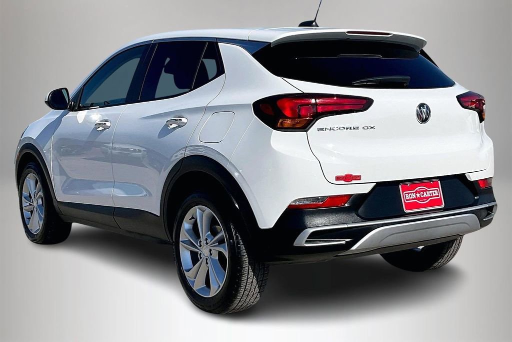 Used 2023 Buick Encore GX Preferred w/ Cold Weather Comfort Package image 4