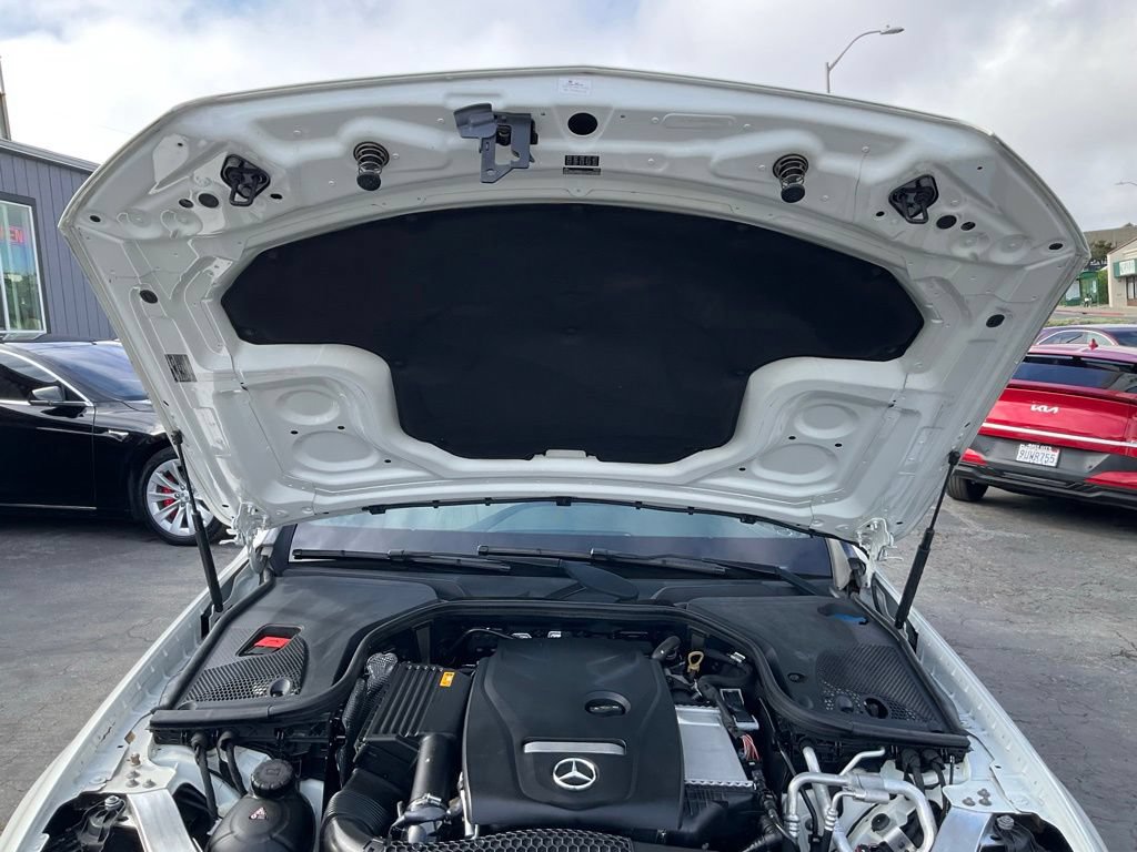 Used 2019 Mercedes-Benz E 300 w/ Premium 1 Package image 12