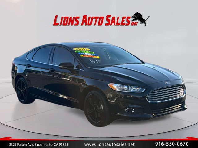 Used 2016 Ford Fusion SE FWD image 1