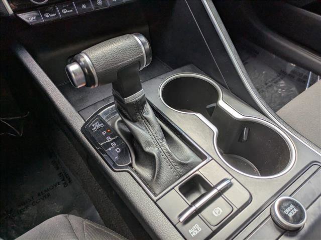 Used 2021 Kia K5 LXS image 12