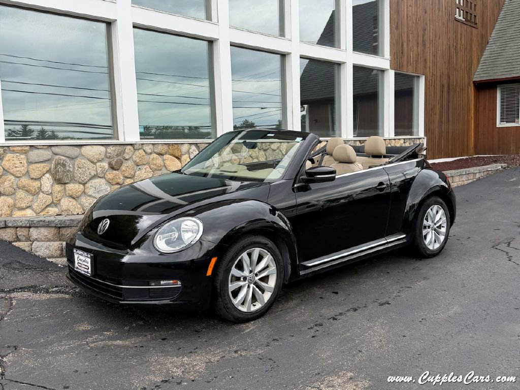 Used 2014 Volkswagen Beetle TDI FWD image 1