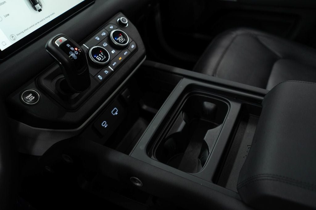Used 2024 Land Rover Defender 110 S AWD/4WD image 17