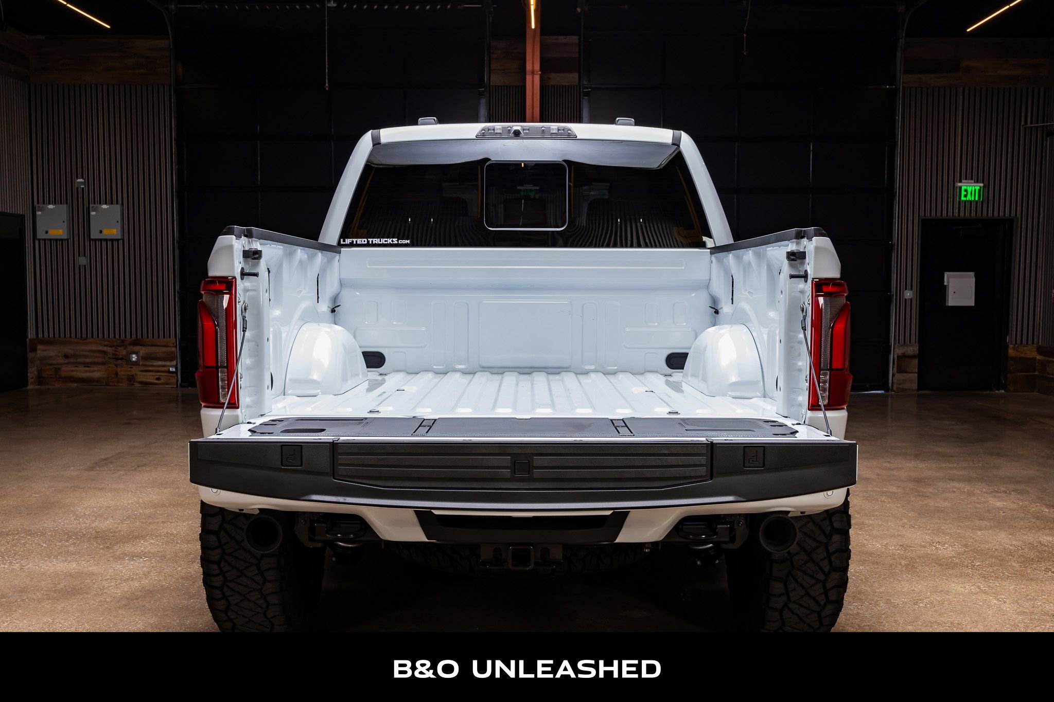 Used 2025 Ford F150 Raptor w/ Equipment Group 803A Raptor R image 9