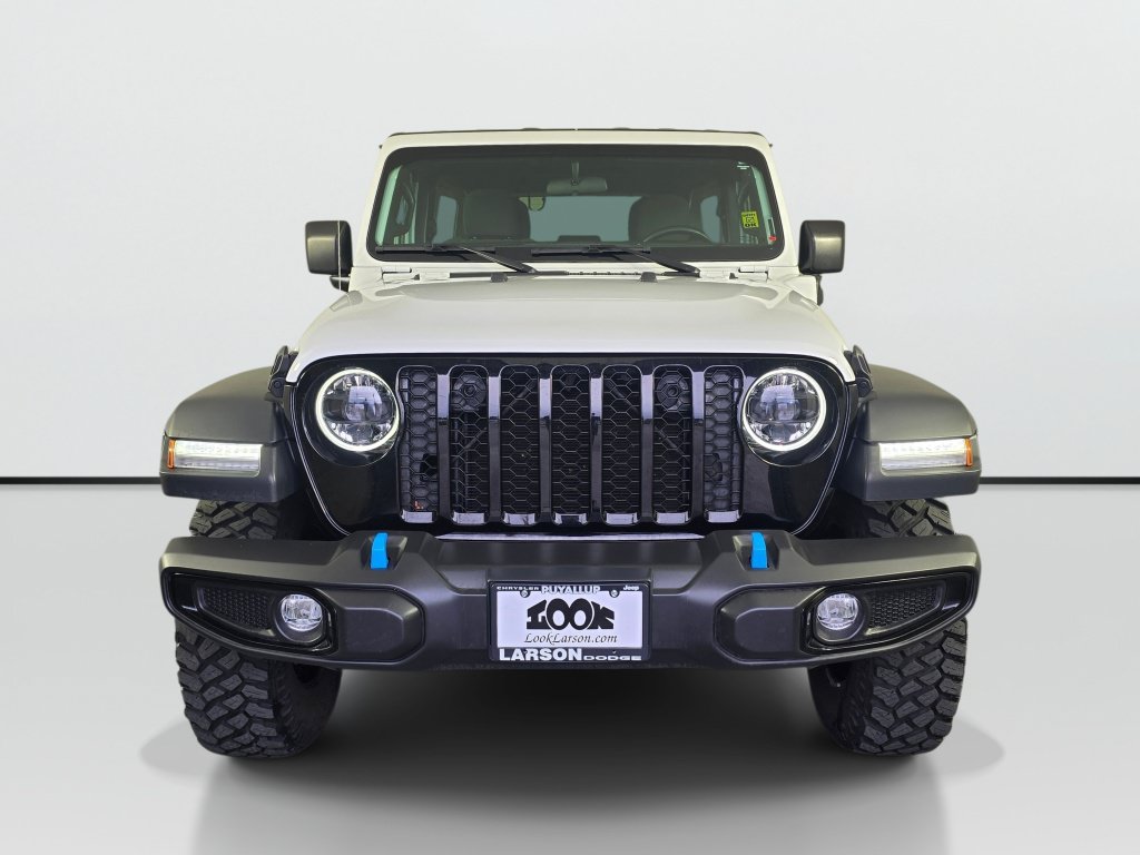 Used 2023 Jeep Wrangler Unlimited w/ Cold Weather Group AWD/4WD image 10