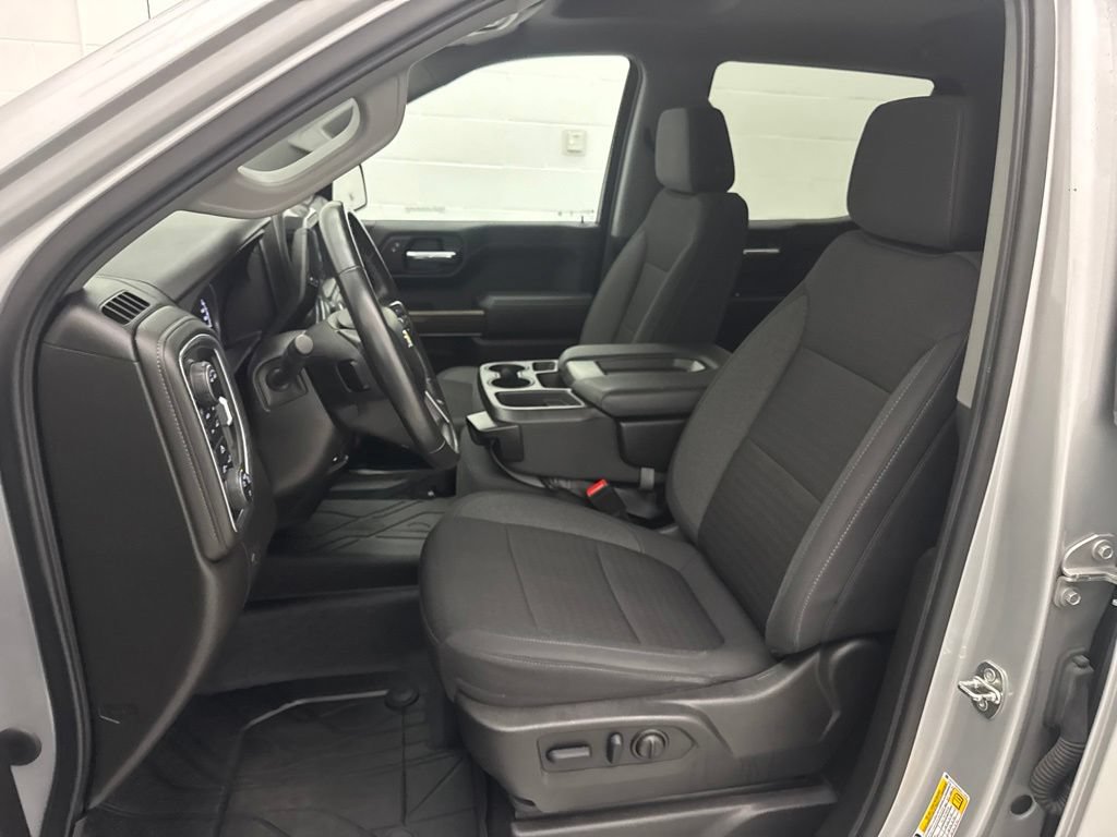 Used 2022 Chevrolet Silverado 1500 LT w/ Fleet Comfort Package AWD/4WD image 19