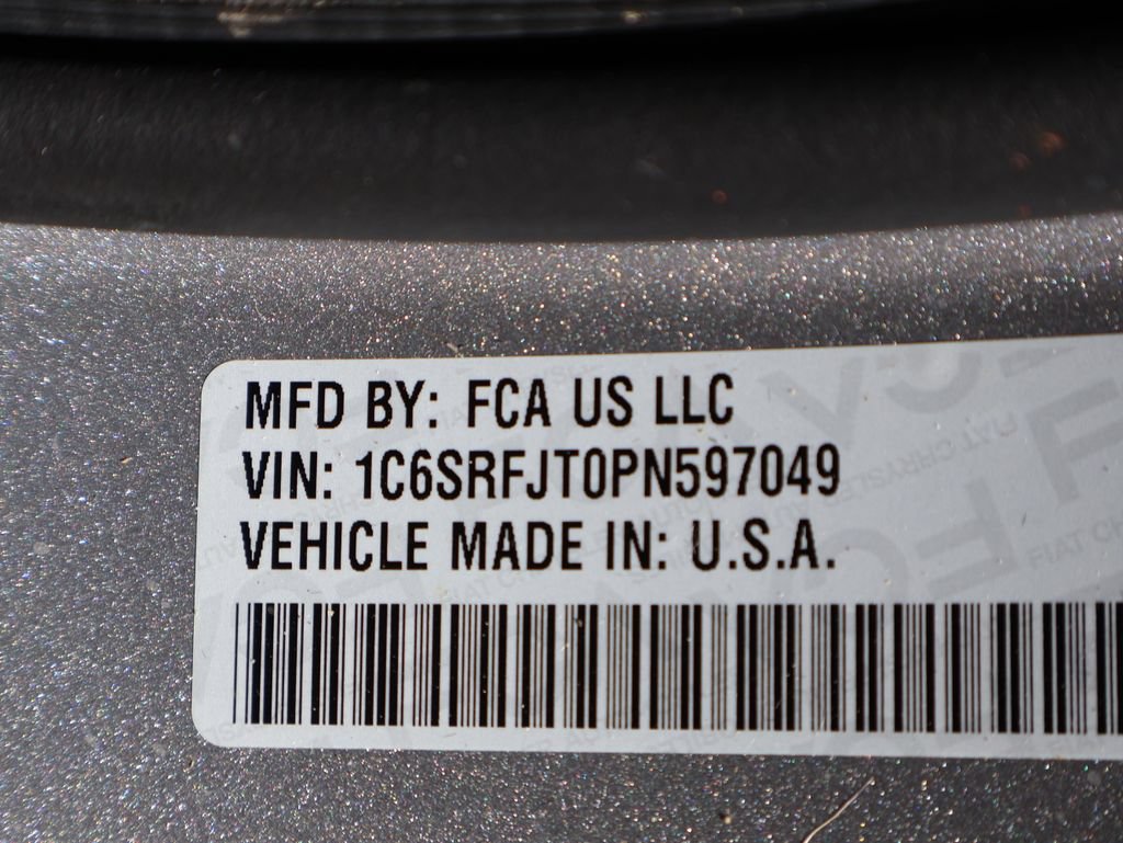 Used 2023 RAM 1500 Laramie AWD/4WD image 40