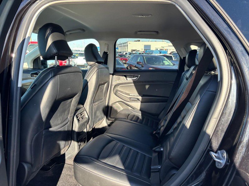 Used 2022 Ford Edge SEL w/ Convenience Package image 12