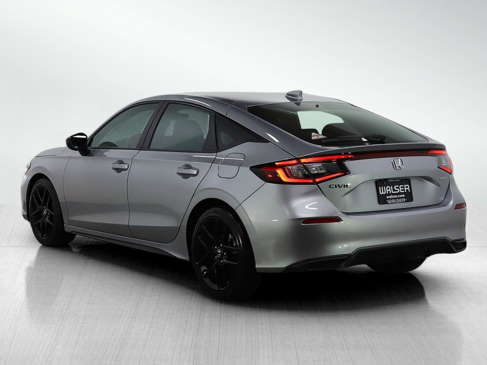 Used 2025 Honda Civic Sport image 3