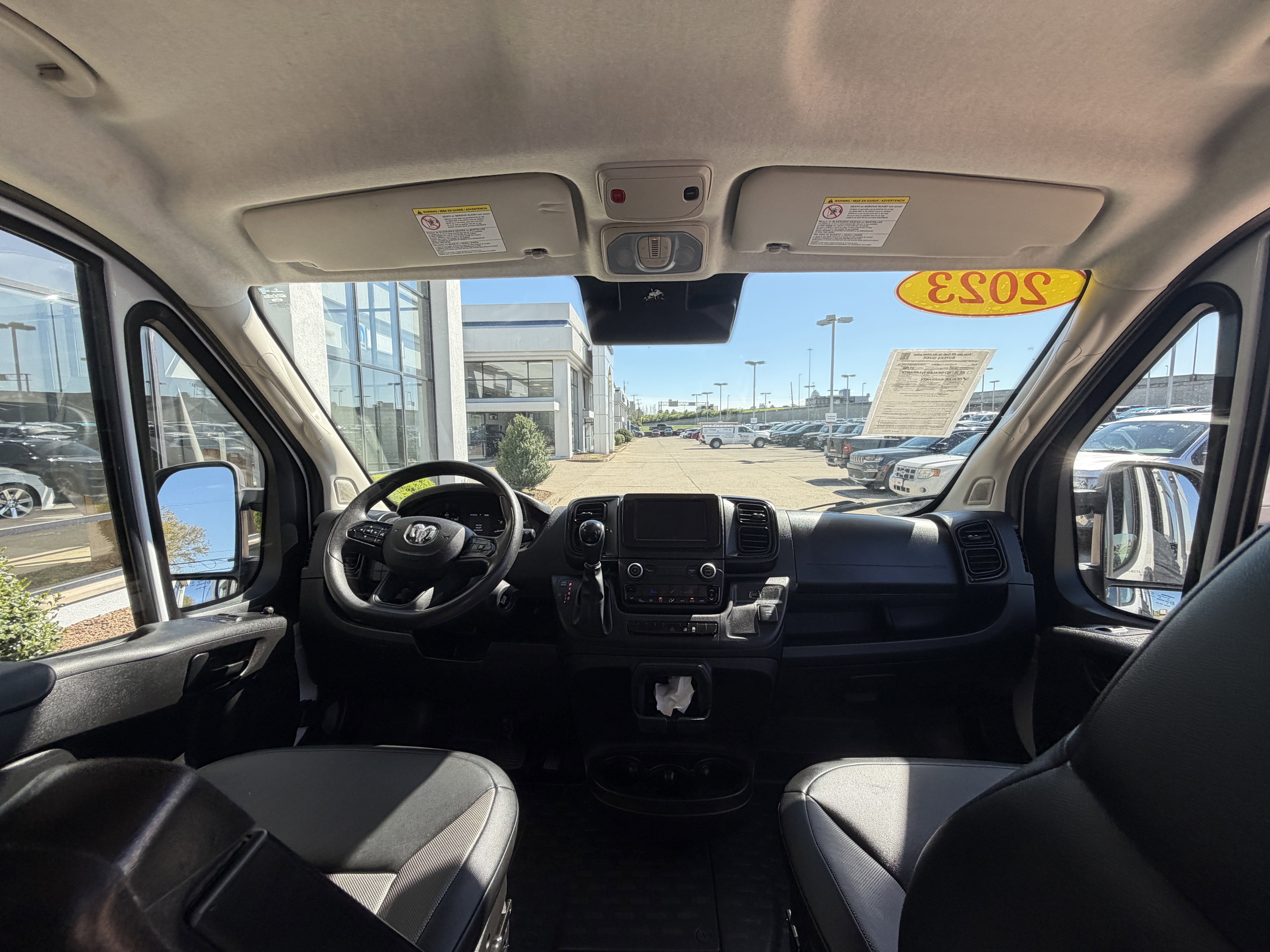 Used 2023 RAM ProMaster 2500 image 24