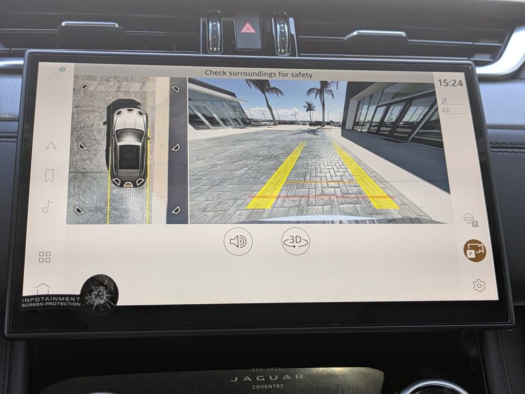 New 2026 Jaguar F-PACE SVR image 24