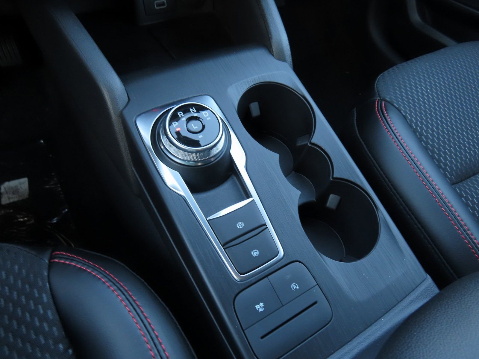 New 2026 Ford Escape ST-Line Select w/ Equipment Group 401A image 14