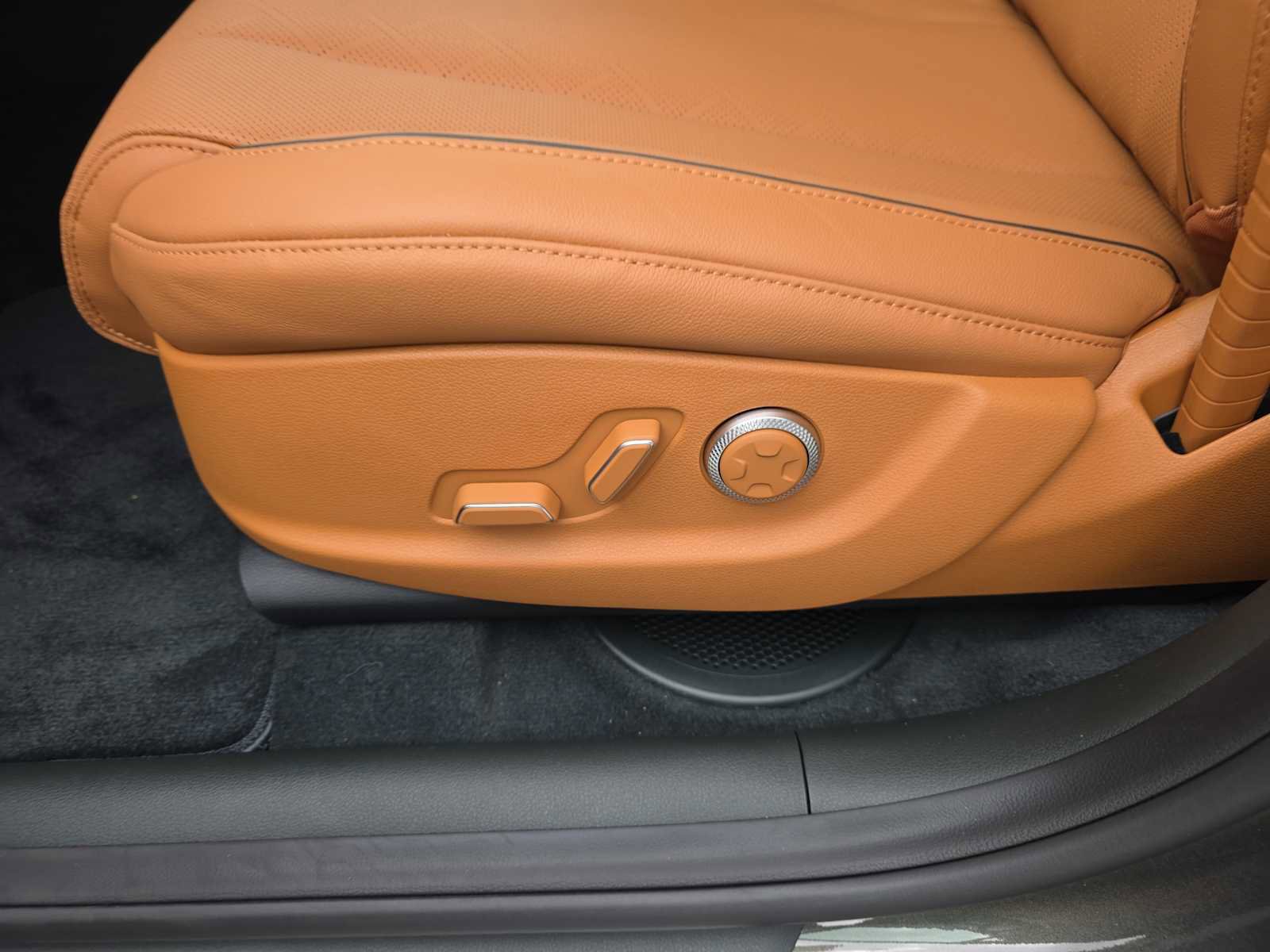 New 2026 Genesis GV80 2.5T Advanced image 10