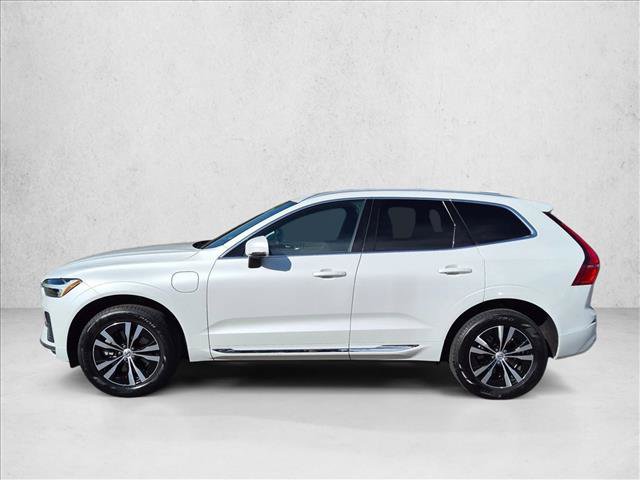 Used 2022 Volvo XC60 T8 Inscription Expression w/ Climate Package AWD/4WD image 9