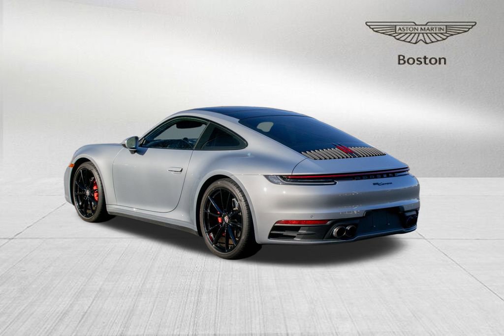Used 2020 Porsche 911 Carrera image 2