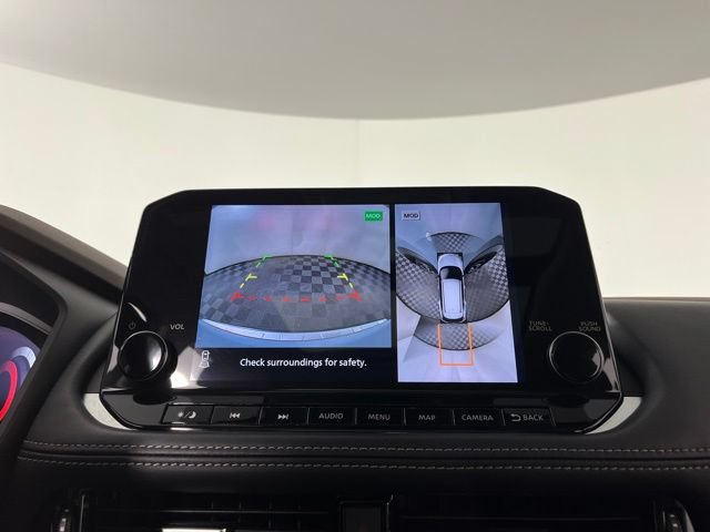 Used 2023 Nissan Rogue Platinum w/ Platinum Premium Package FWD image 27