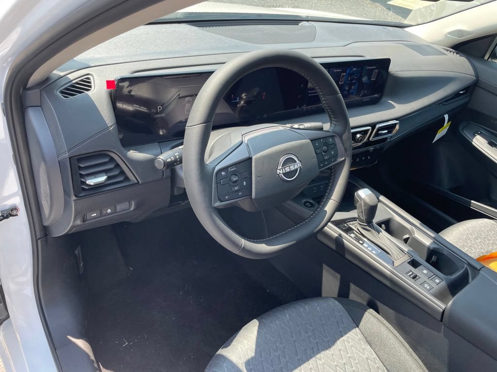 New 2026 Nissan Sentra SV w/ SV Convenience Package FWD image 8