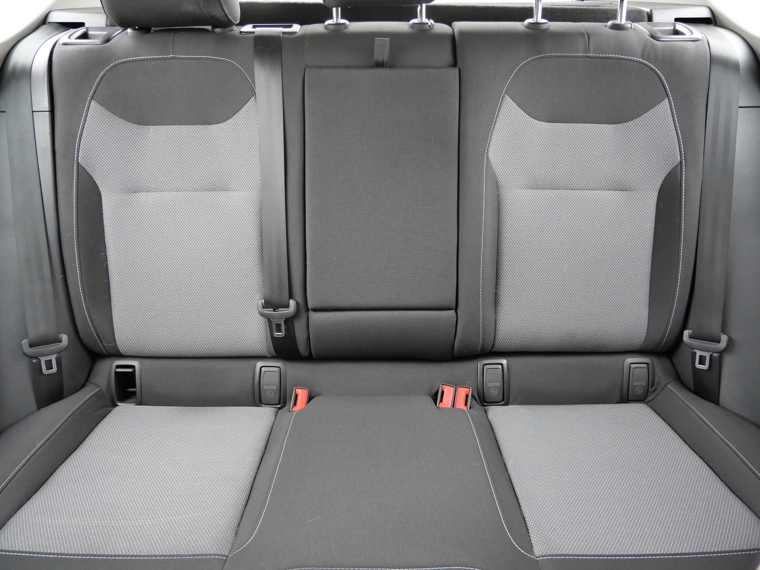 Certified 2022 Volkswagen Taos S image 13