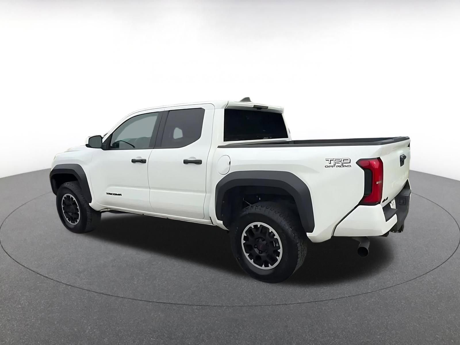 Used 2024 Toyota Tacoma TRD Off-Road AWD/4WD image 49