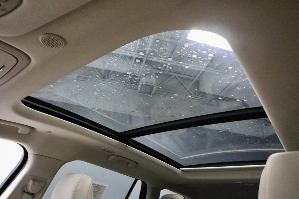 Used 2023 Lincoln Aviator Reserve w/ Class IV Trailer Tow Package image 36