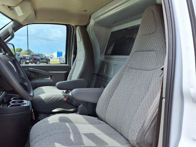 New 2025 Chevrolet Express 2500 w/ Driver Convenience Package image 19