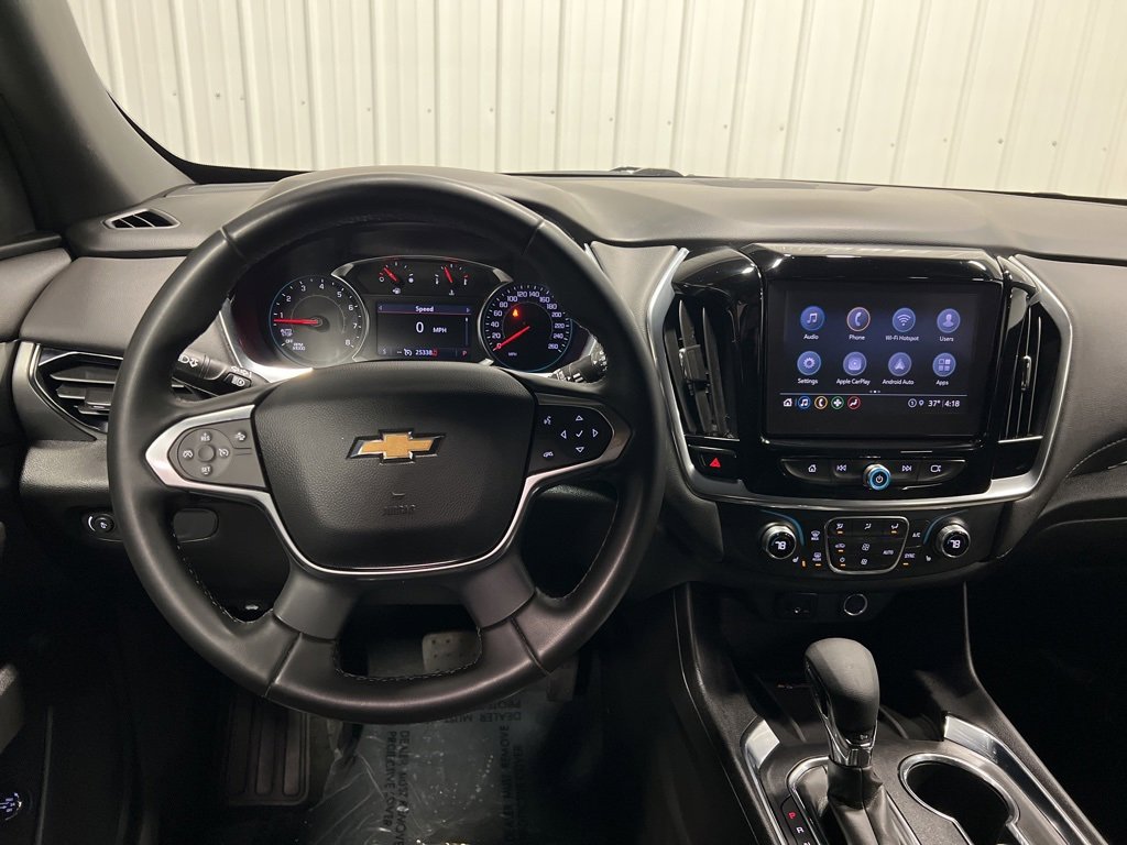 Used 2023 Chevrolet Traverse LT image 13