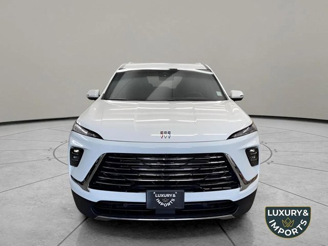 Used 2025 Buick Enclave Preferred image 2