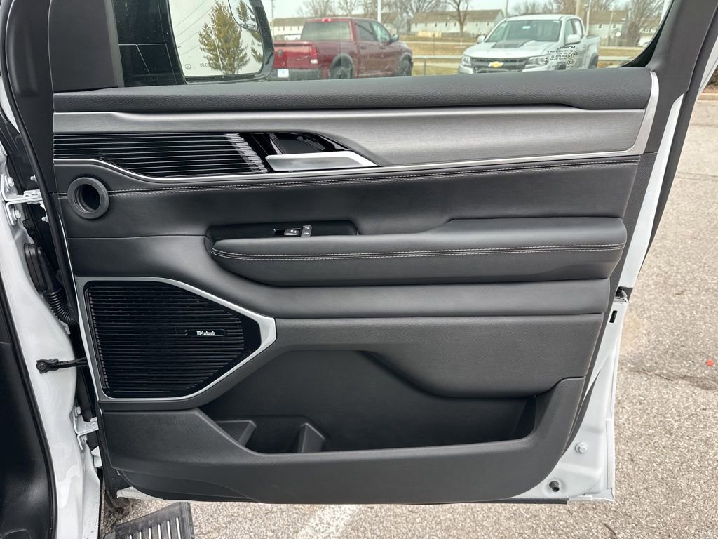 New 2026 Jeep Grand Wagoneer L Limited image 57