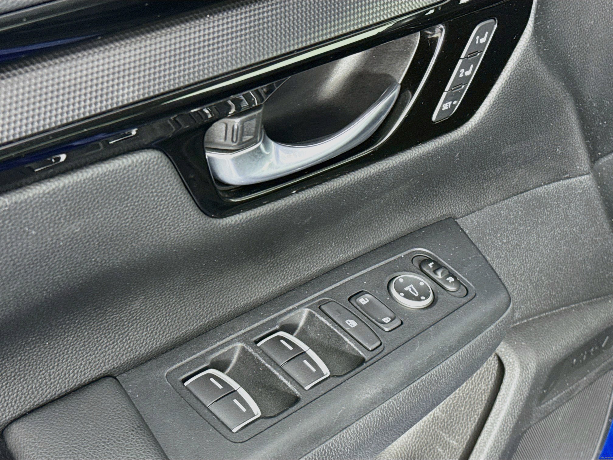 Certified 2023 Honda CR-V EX-L image 17