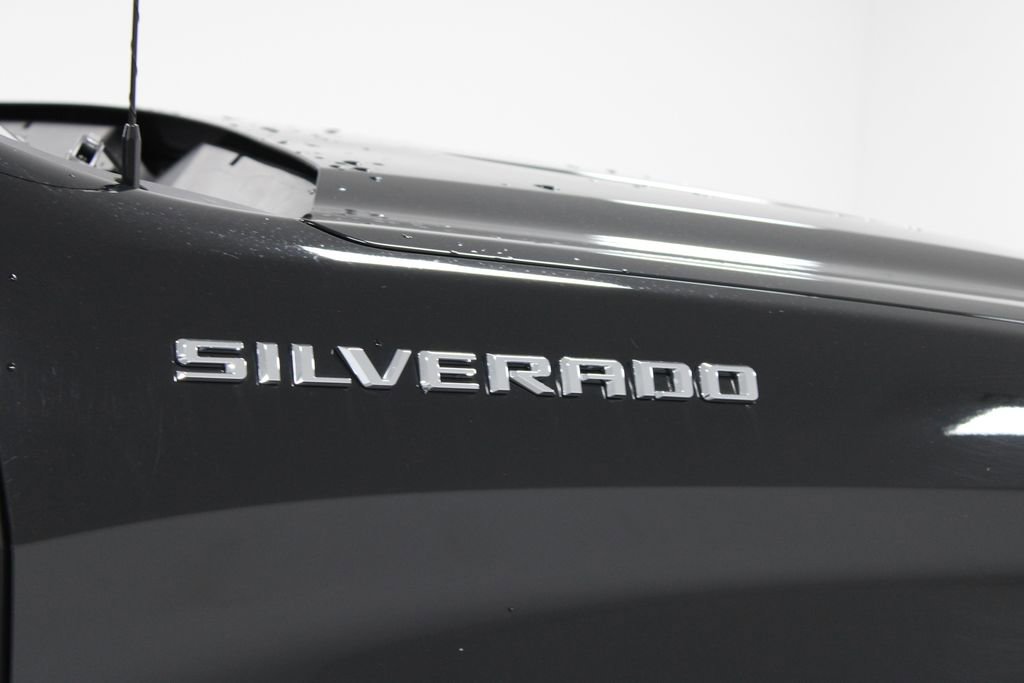 Used 2025 Chevrolet Silverado 1500 LT image 13