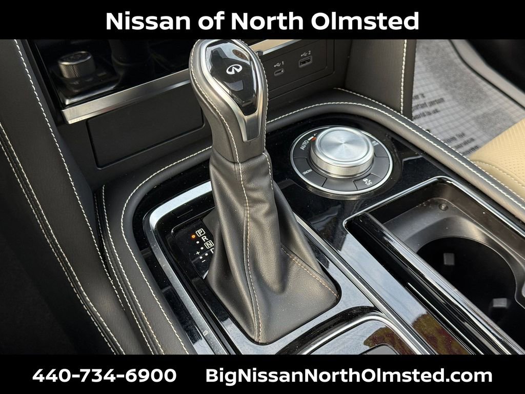 Used 2024 INFINITI QX80 Premium Select w/ Cargo Package image 21