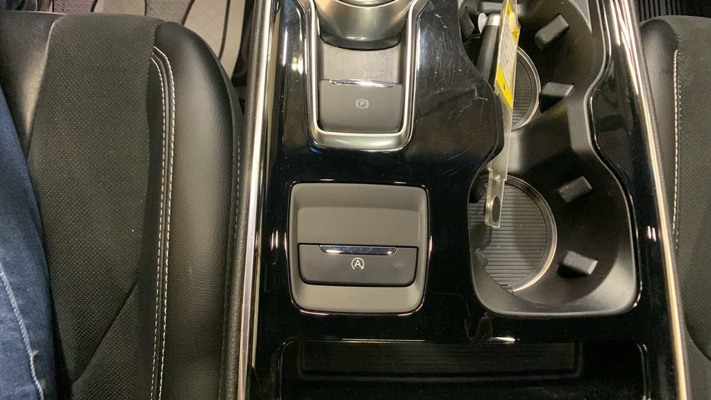 Certified 2019 Ford Edge ST w/ Convenience Package AWD/4WD image 47