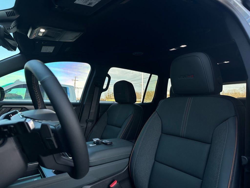 New 2026 GMC Acadia AT4 w/ Luxury Package image 15