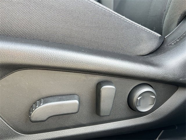 Certified 2025 Subaru Crosstrek 2.0i Premium image 26