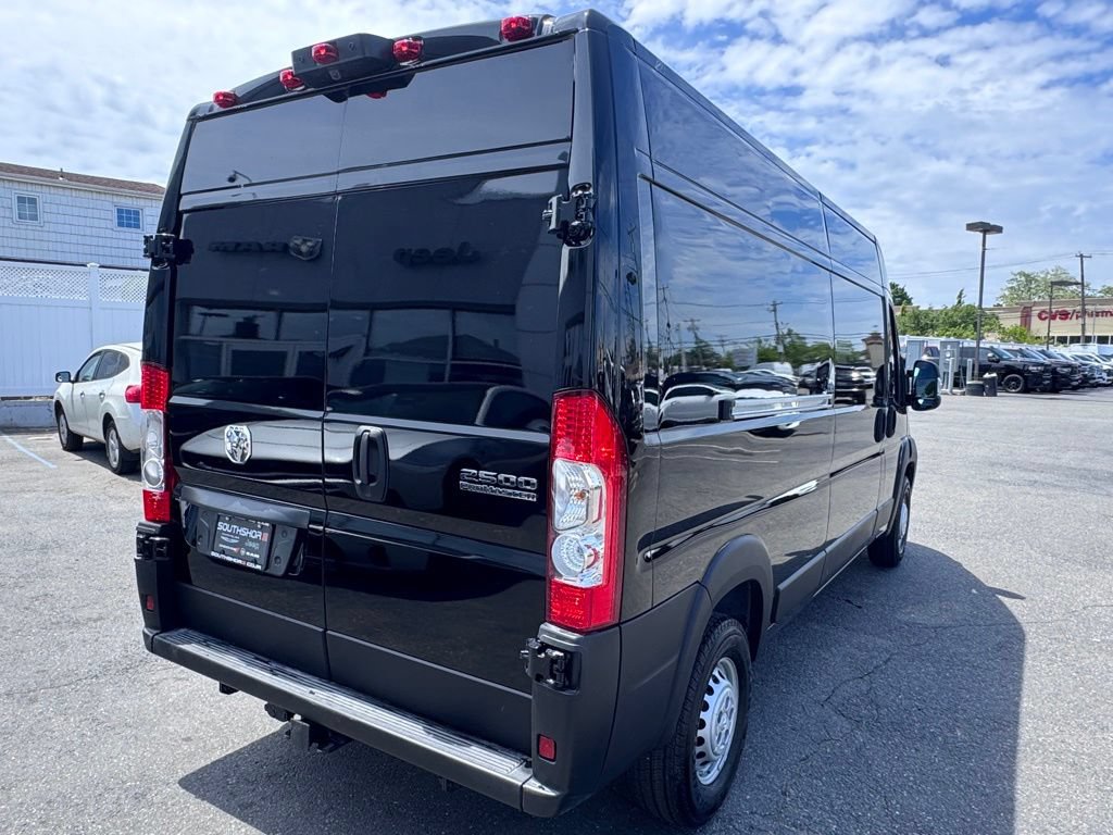 New 2026 RAM ProMaster 2500 FWD image 8
