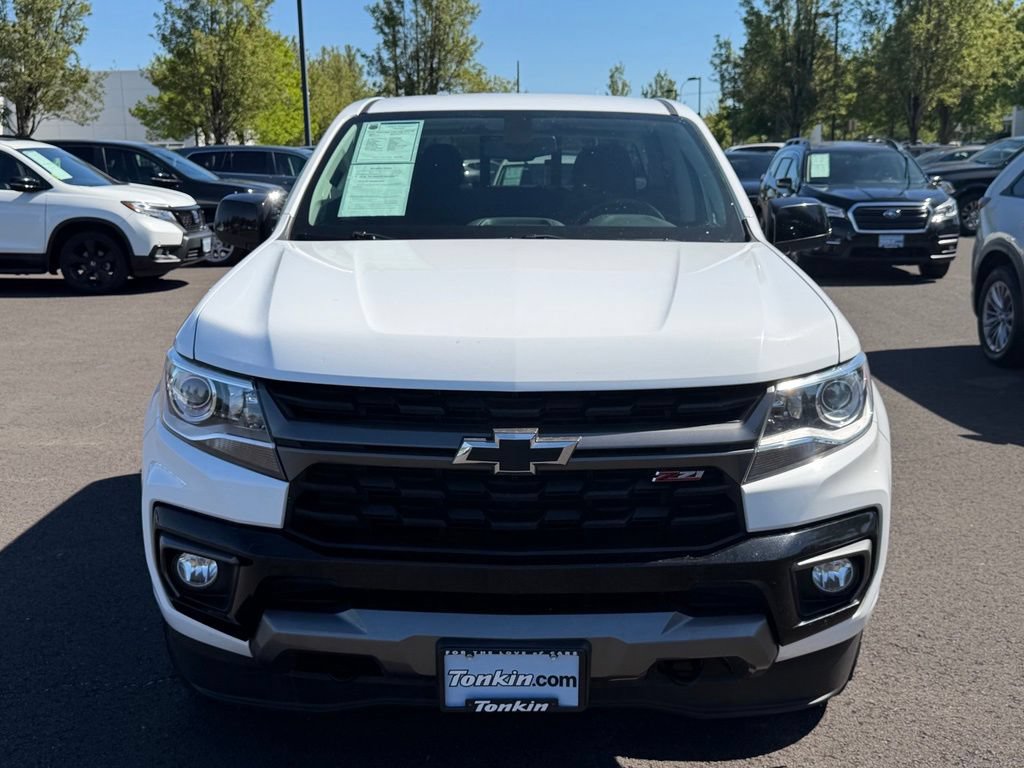 Used 2022 Chevrolet Colorado Z71 AWD/4WD image 3