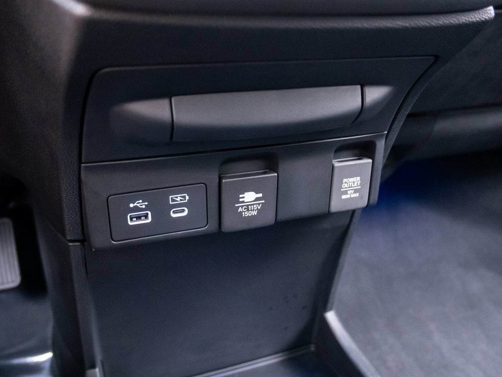 Used 2025 Honda Odyssey Elite image 31
