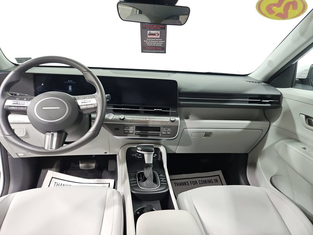 Certified 2025 Hyundai Kona SEL AWD/4WD image 14