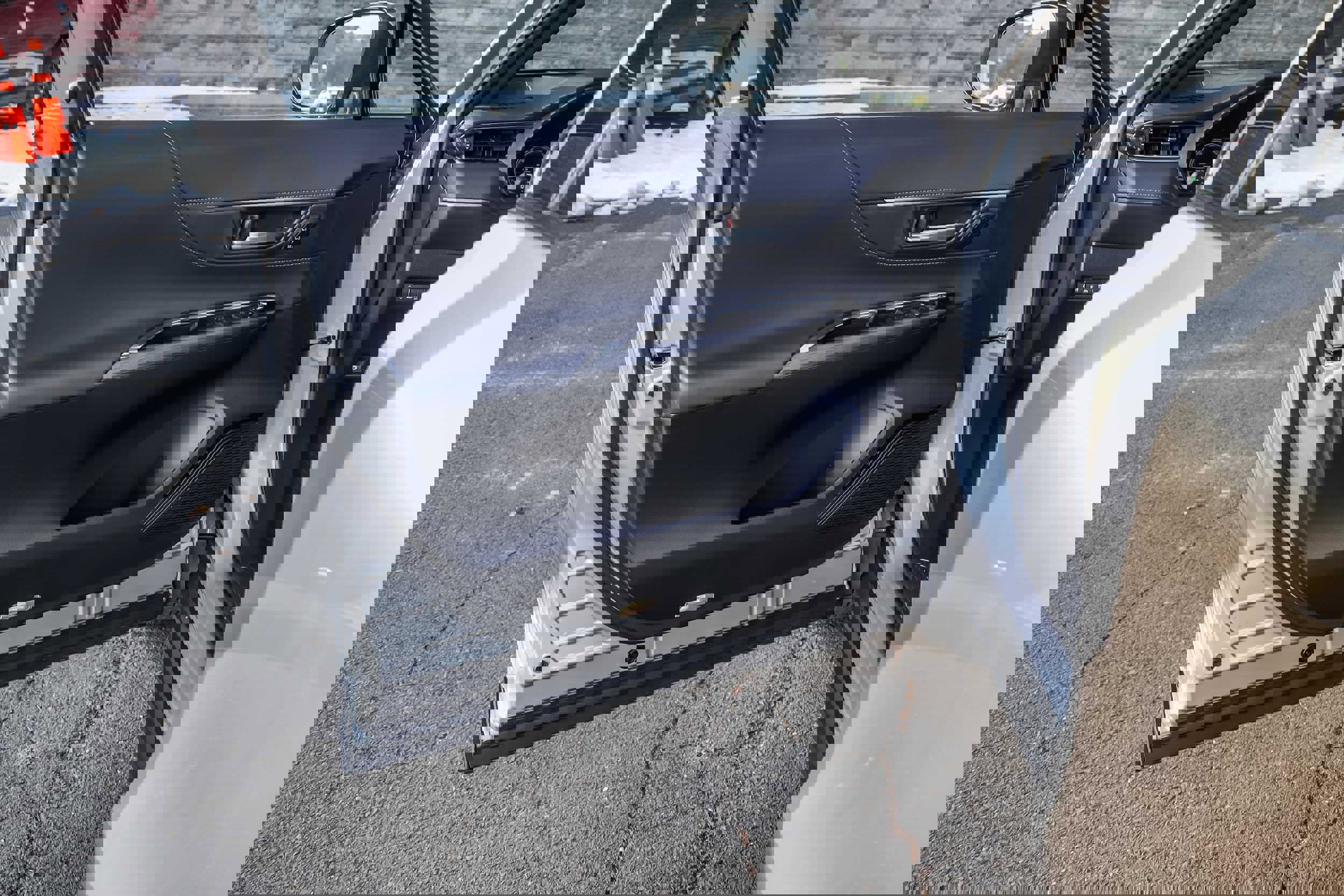 Certified 2024 Toyota Venza Limited image 22