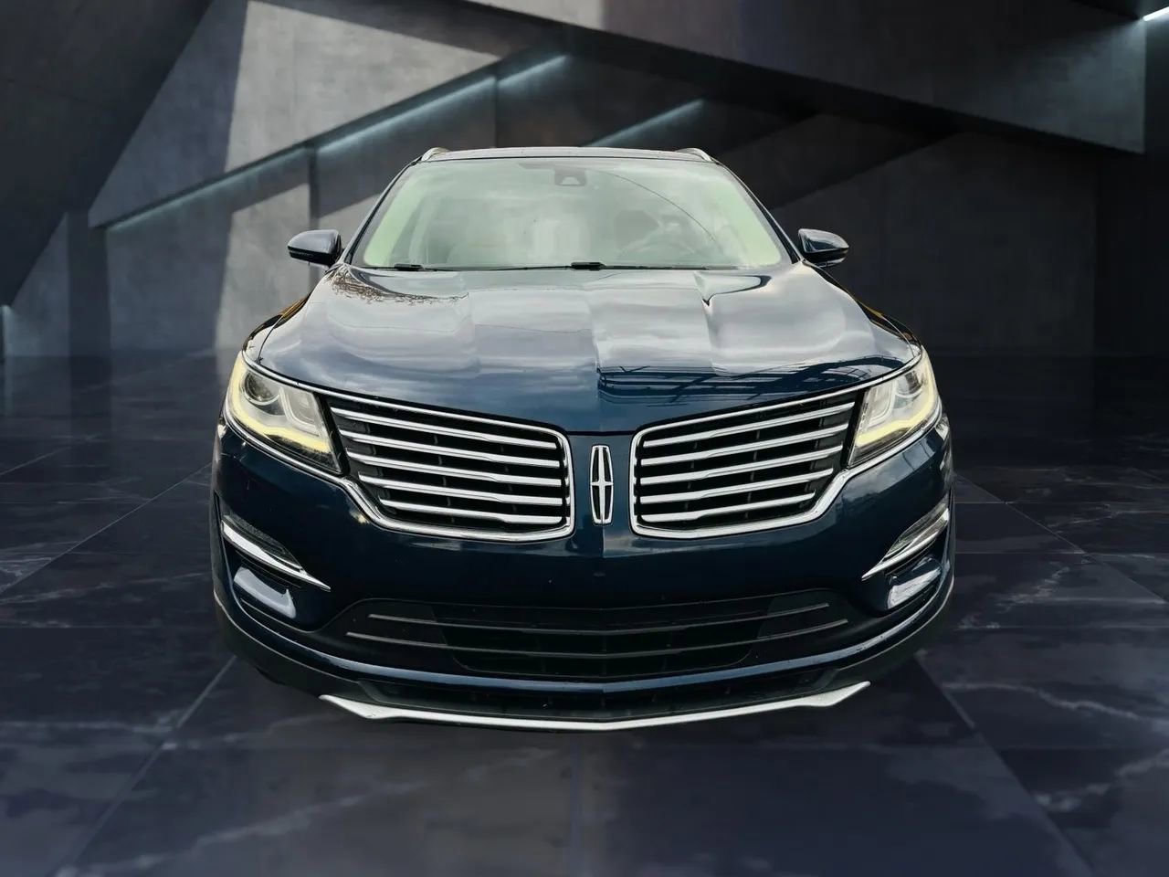 Used 2016 Lincoln MKC Select w/ Lincoln MKC Climate Package