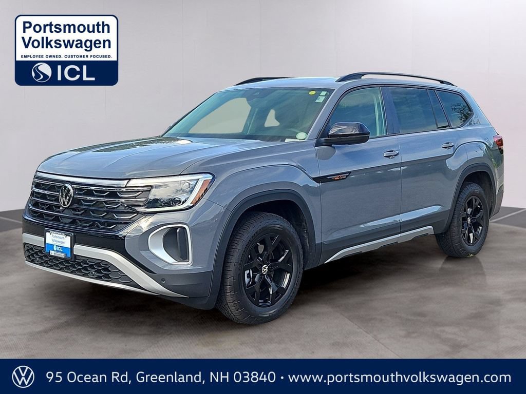Certified 2026 Volkswagen Atlas Peak Edition AWD/4WD image 1