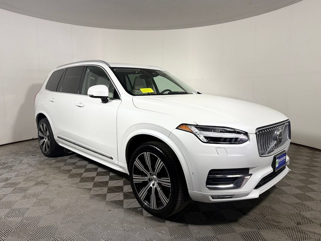 Used 2023 Volvo XC90 B6 Ultimate AWD/4WD image 9