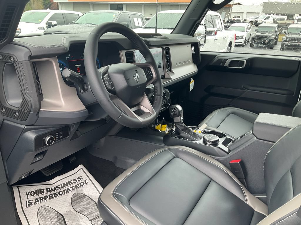 New 2026 Ford Bronco Outer Banks AWD/4WD image 15